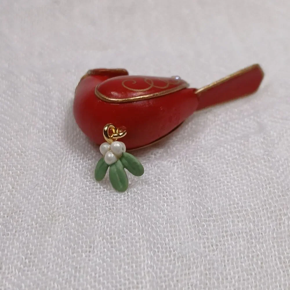 Rare Hallmark Keepsake Miniature Northern Cardinal Ornament 2009